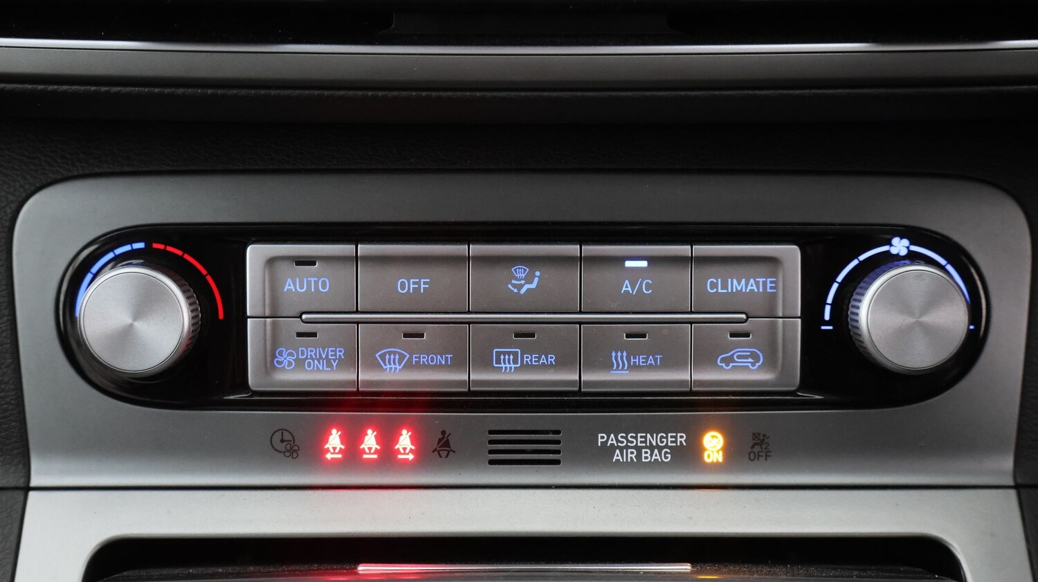 Used Hyundai KONA 2023 for sale - 77902195: Photo 12