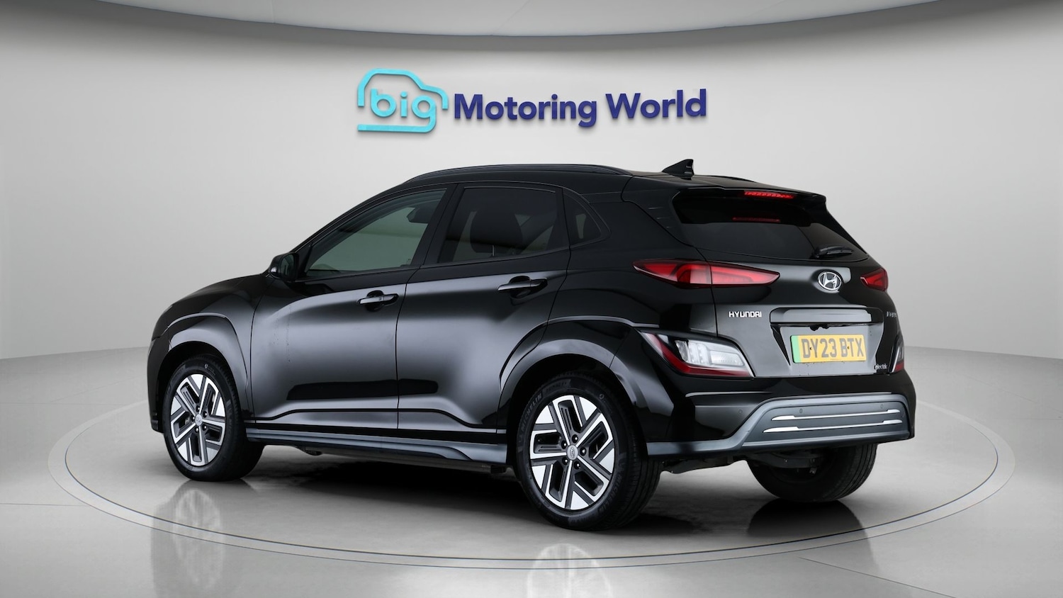 Used Hyundai KONA 2023 for sale - 77902195: Photo 5