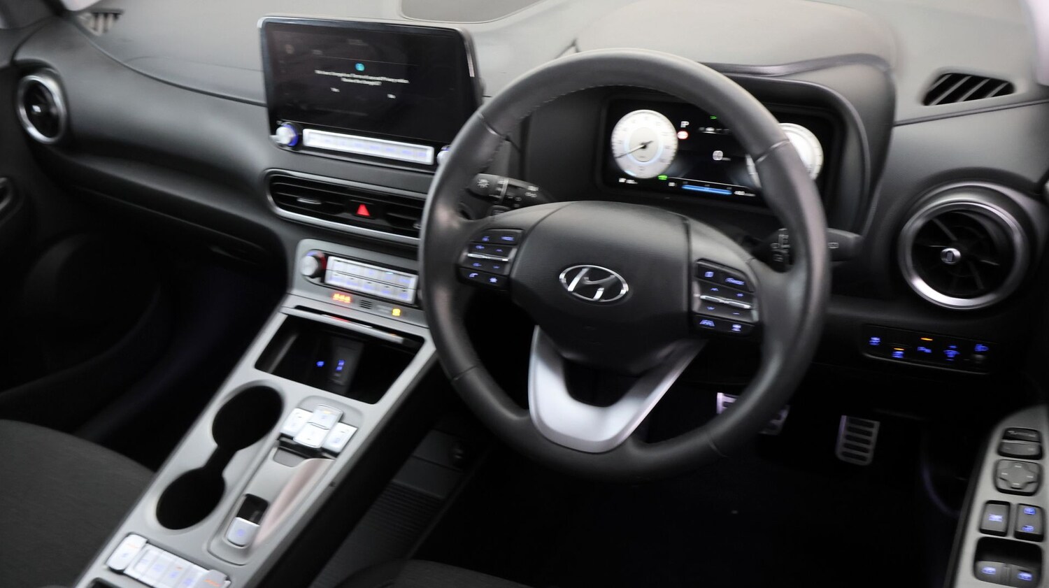 Used Hyundai KONA 2023 for sale - 77902195: Photo 9