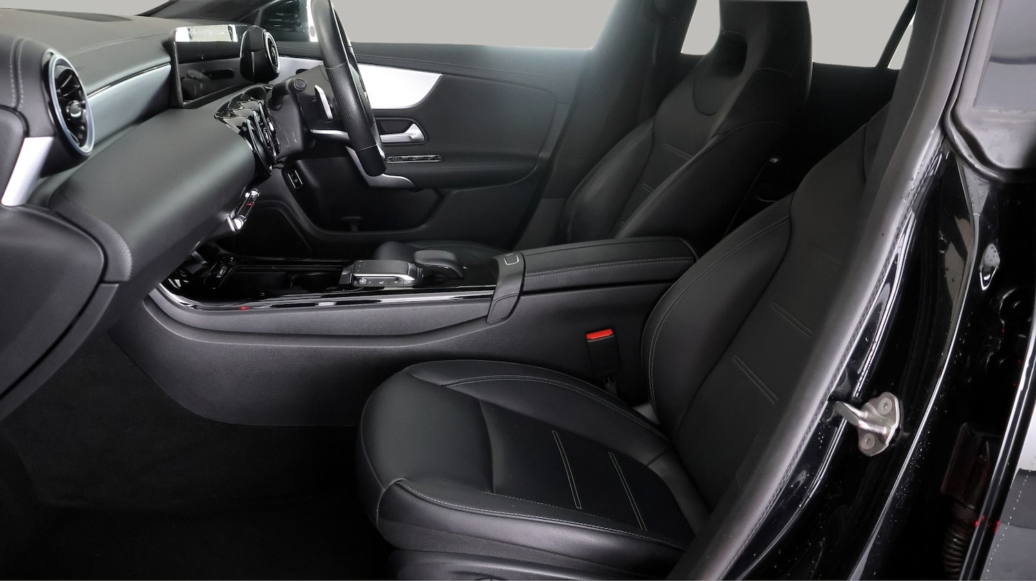 Used Mercedes-Benz CLA 2022 for sale - 78080452: Photo 14