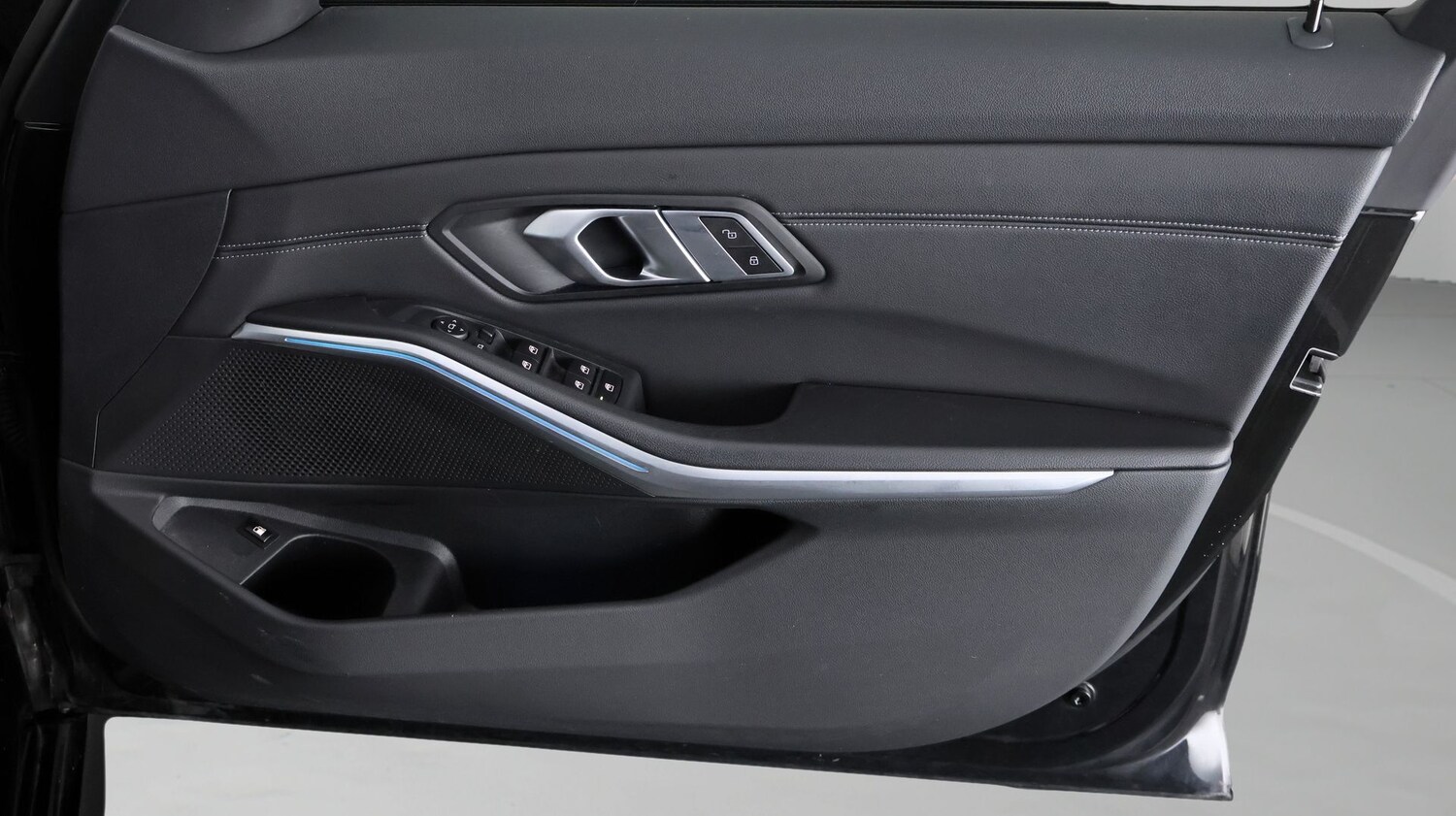 Used BMW 3 Series for sale - 77497697: Photo 15