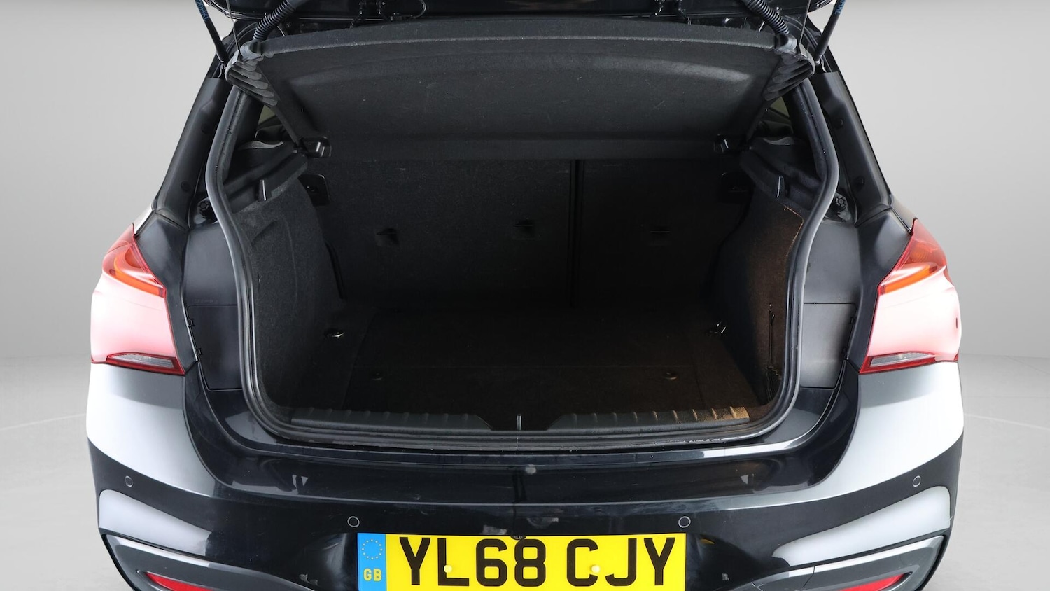 Used BMW 1 Series 2018 for sale - 76645654: Photo 18