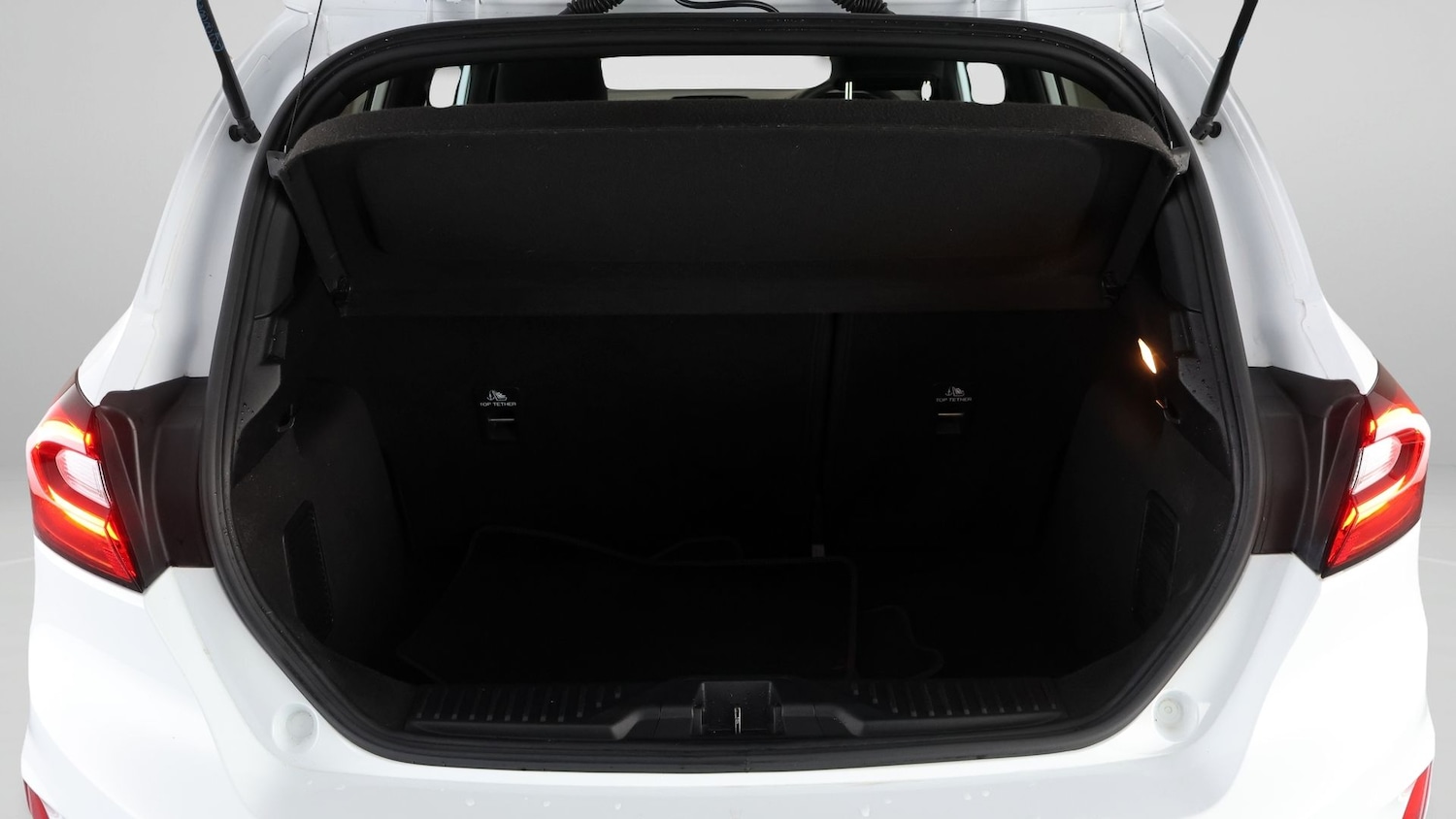 Used Ford Fiesta 2023 for sale - 77643915: Photo 16