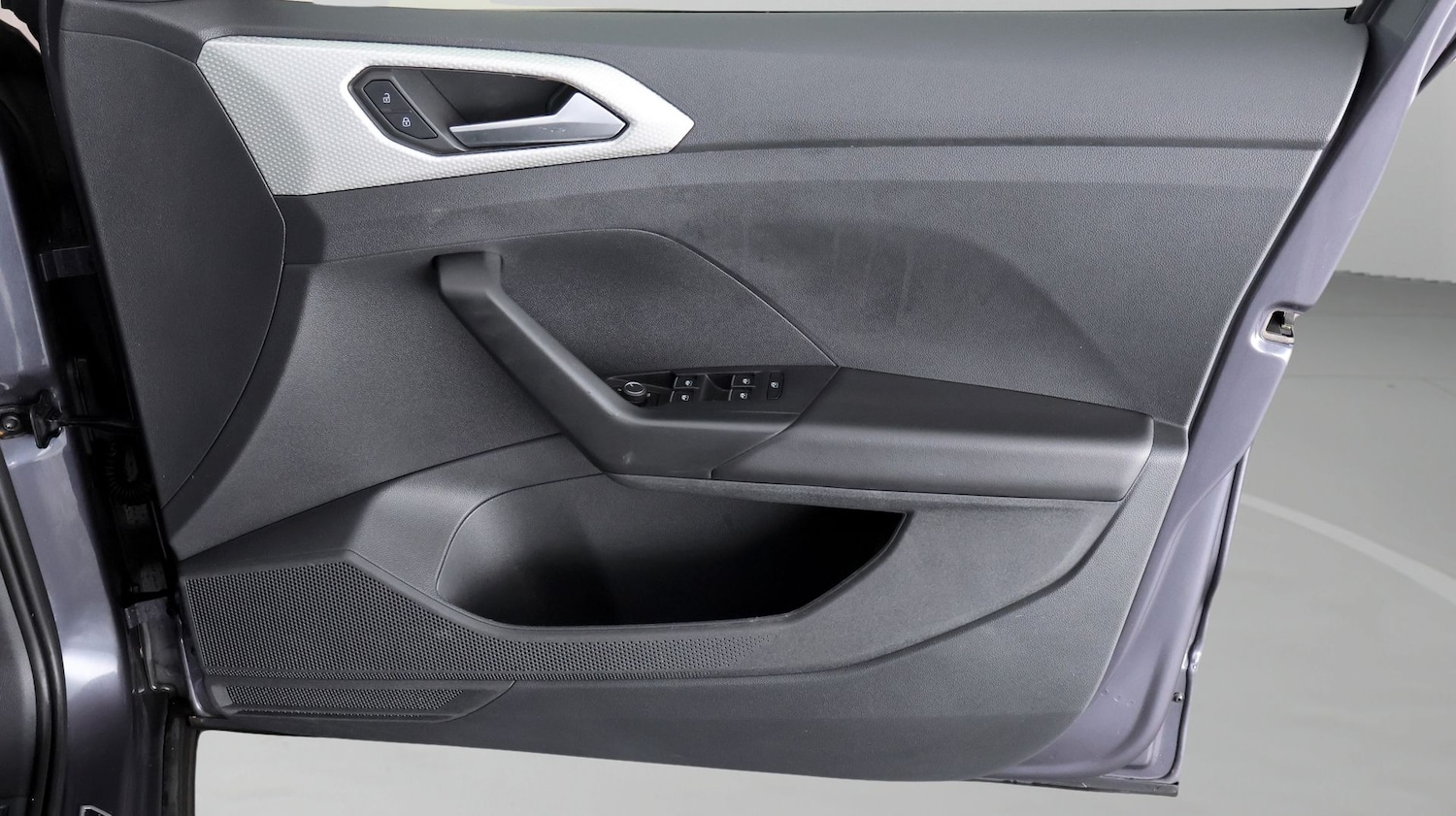 Used Volkswagen T-Cross 2024 for sale - 77312565: Photo 15