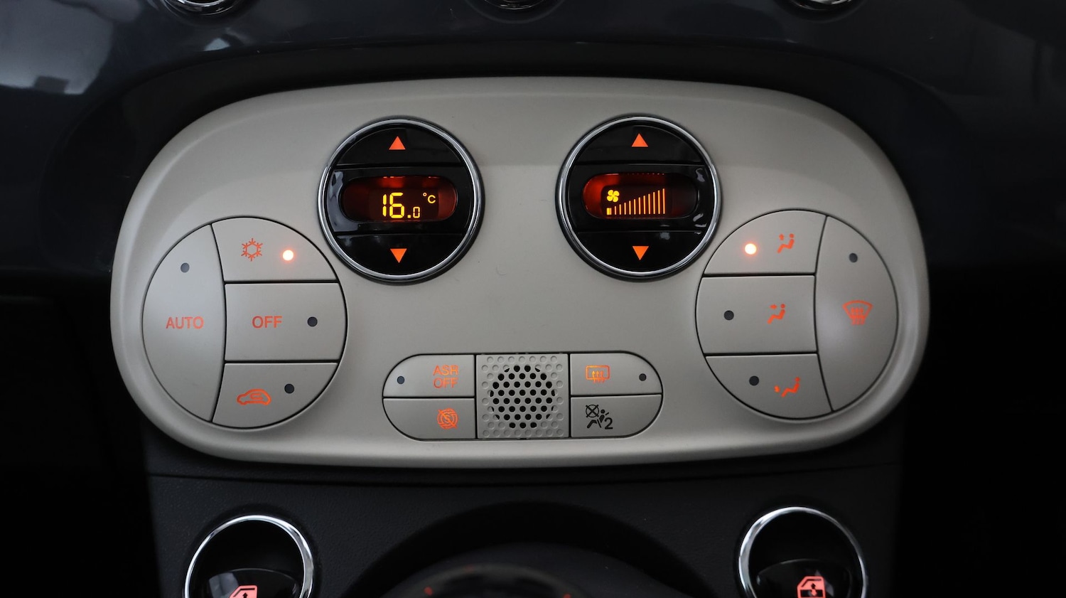 Used Fiat 500 2021 for sale - 77737016: Photo 11