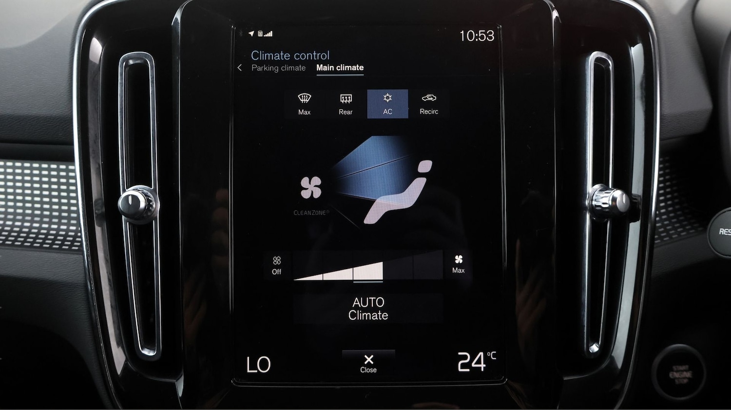 Used Volvo XC40 for sale - 78108943: Photo 11