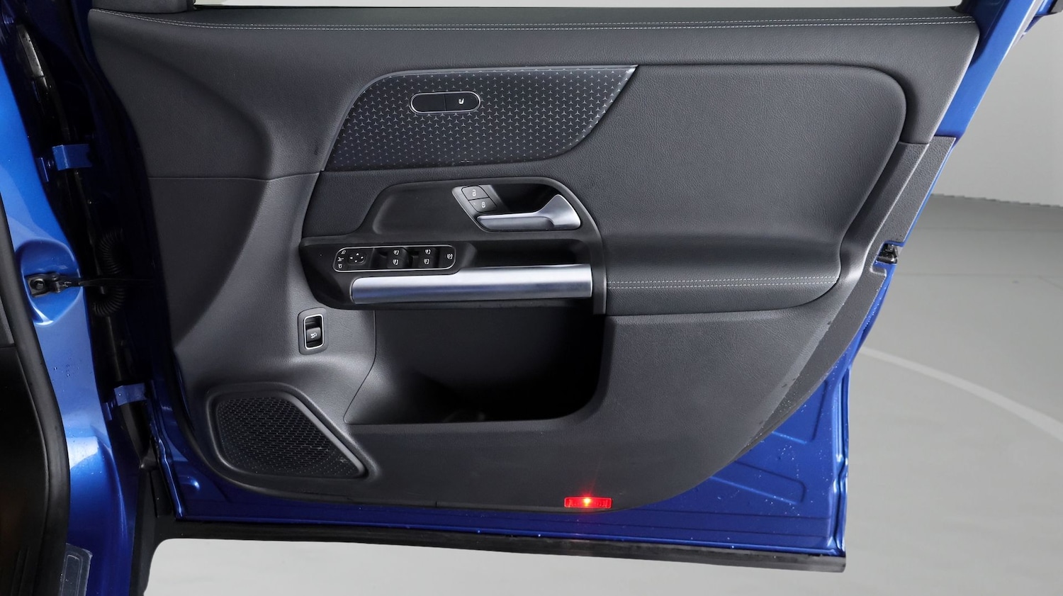 Used Mercedes-Benz EQA 2024 for sale - 77495721: Photo 15