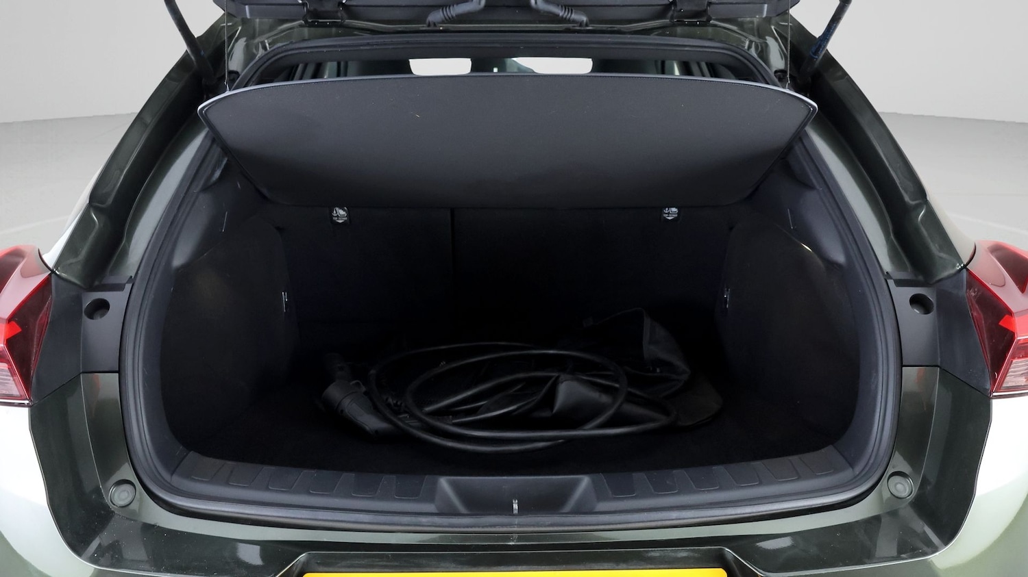 Used Lexus UX 2023 for sale - 78098552: Photo 16