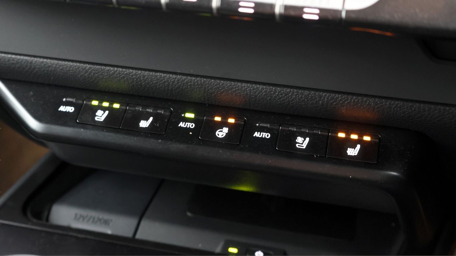 Used Lexus UX 2023 for sale - 78098552: Photo 20