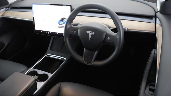 Used Tesla Model 3 2021 for sale - 76247618: Photo 10