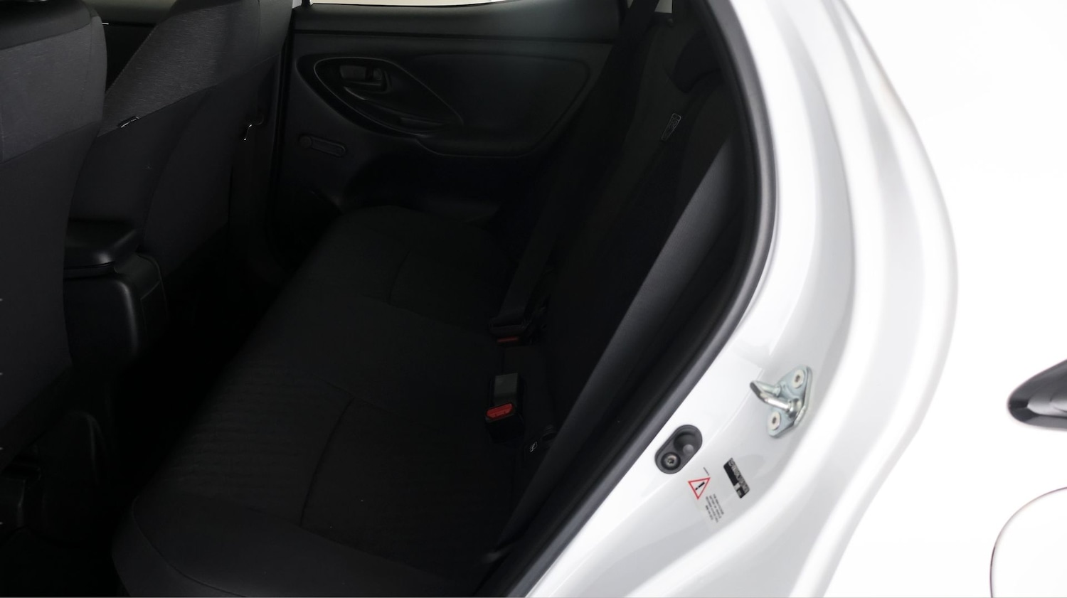 Used Toyota Yaris 2023 for sale - 77632581: Photo 15