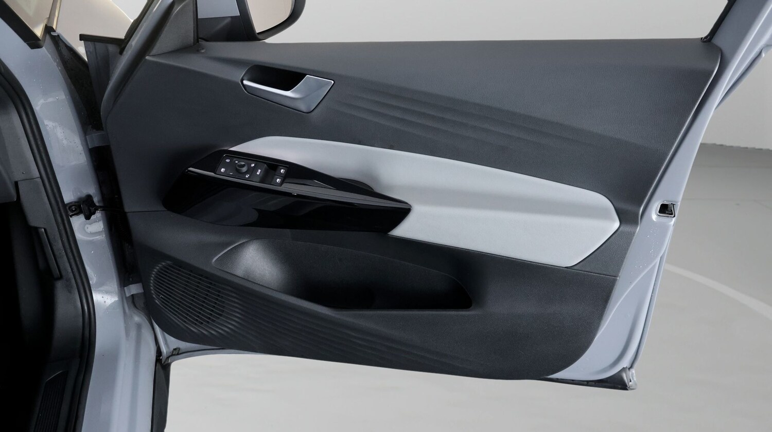 Used Volkswagen ID.3 for sale - 77365659: Photo 14