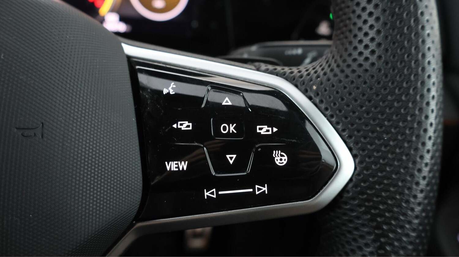 Used Volkswagen Golf 2023 for sale - 76153172: Photo 23