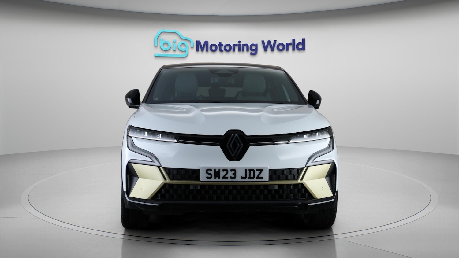 Used Renault Megane E Tech 2023 for sale - 76512774: Photo 3