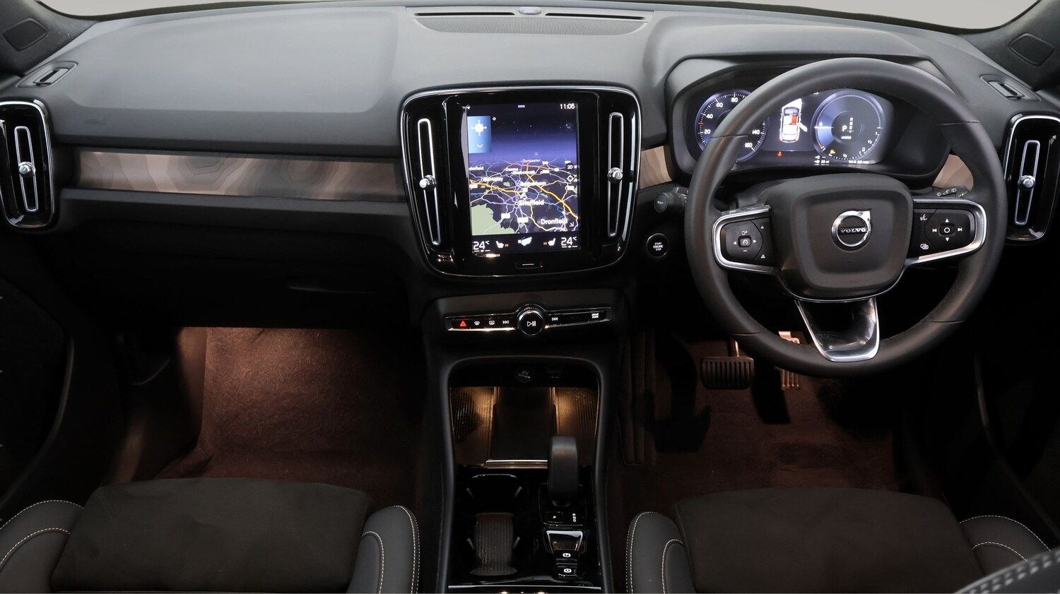 Used Volvo XC40 for sale - 77889677: Photo 13