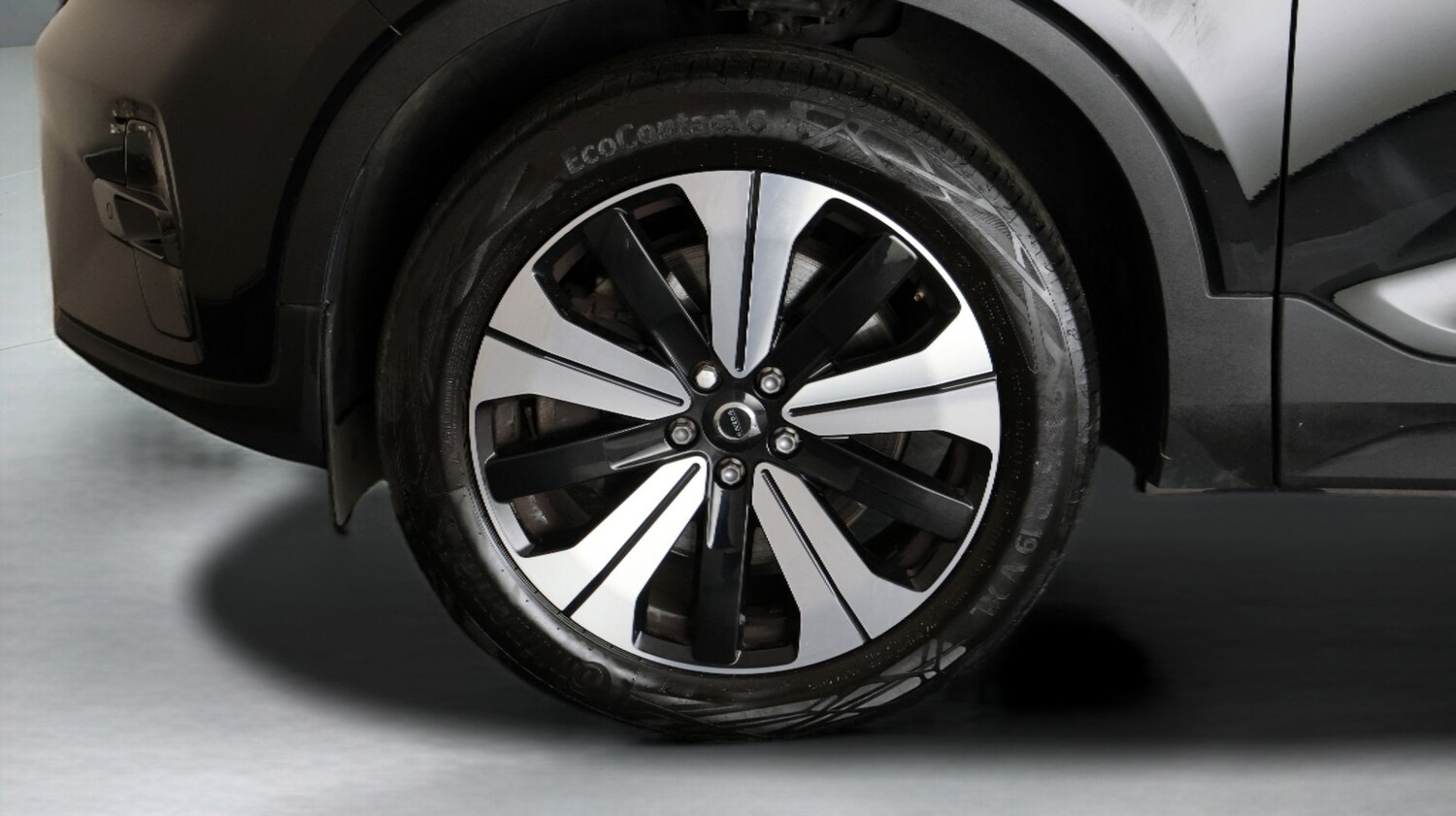 Used Volvo XC40 for sale - 77889677: Photo 18