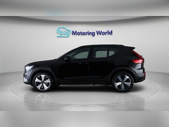 Used Volvo XC40 2023 for sale - 77889677: Photo