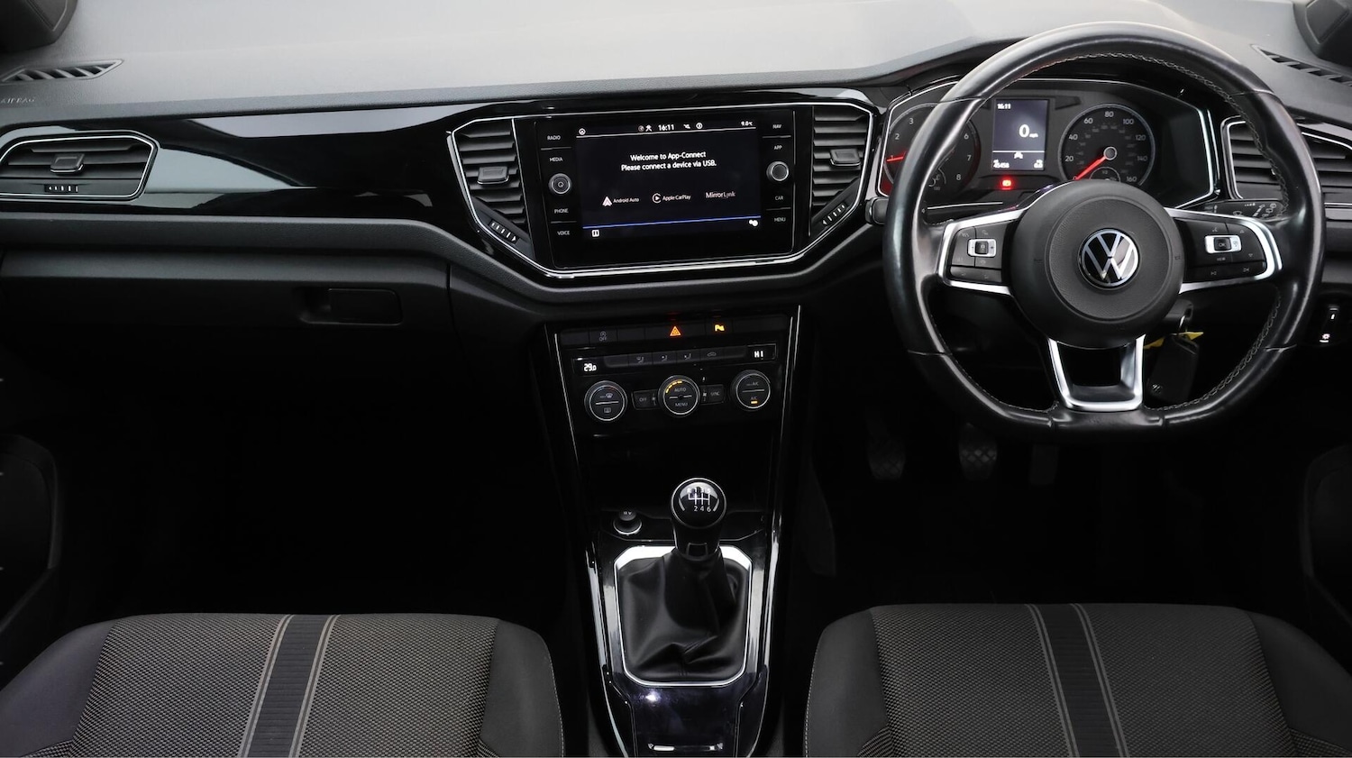 Used Volkswagen T-Roc for sale - 76727983: Photo 12