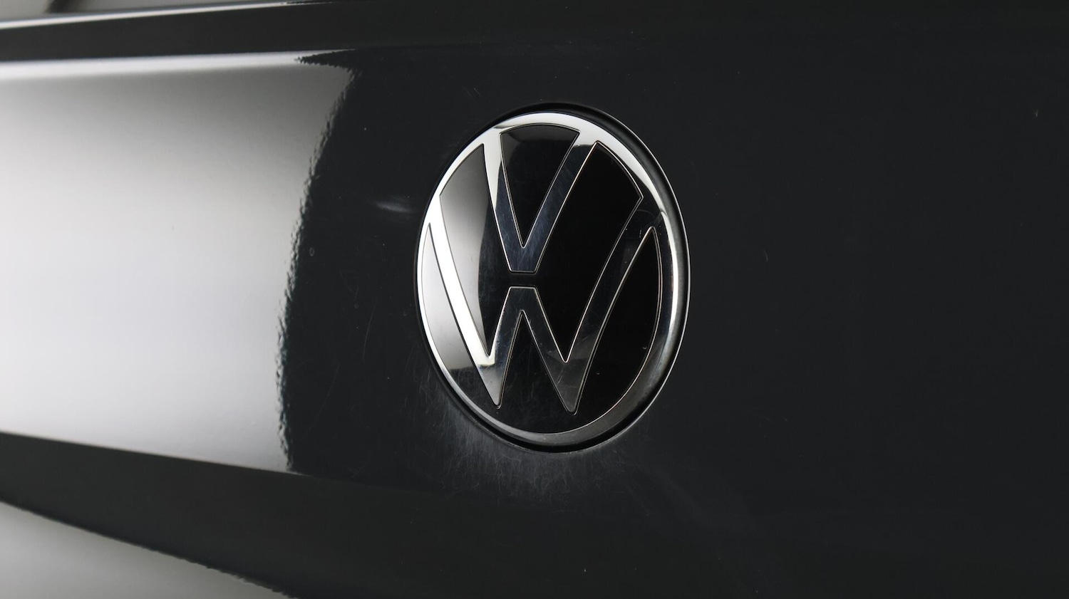 Used Volkswagen T-Roc for sale - 76727983: Photo 19