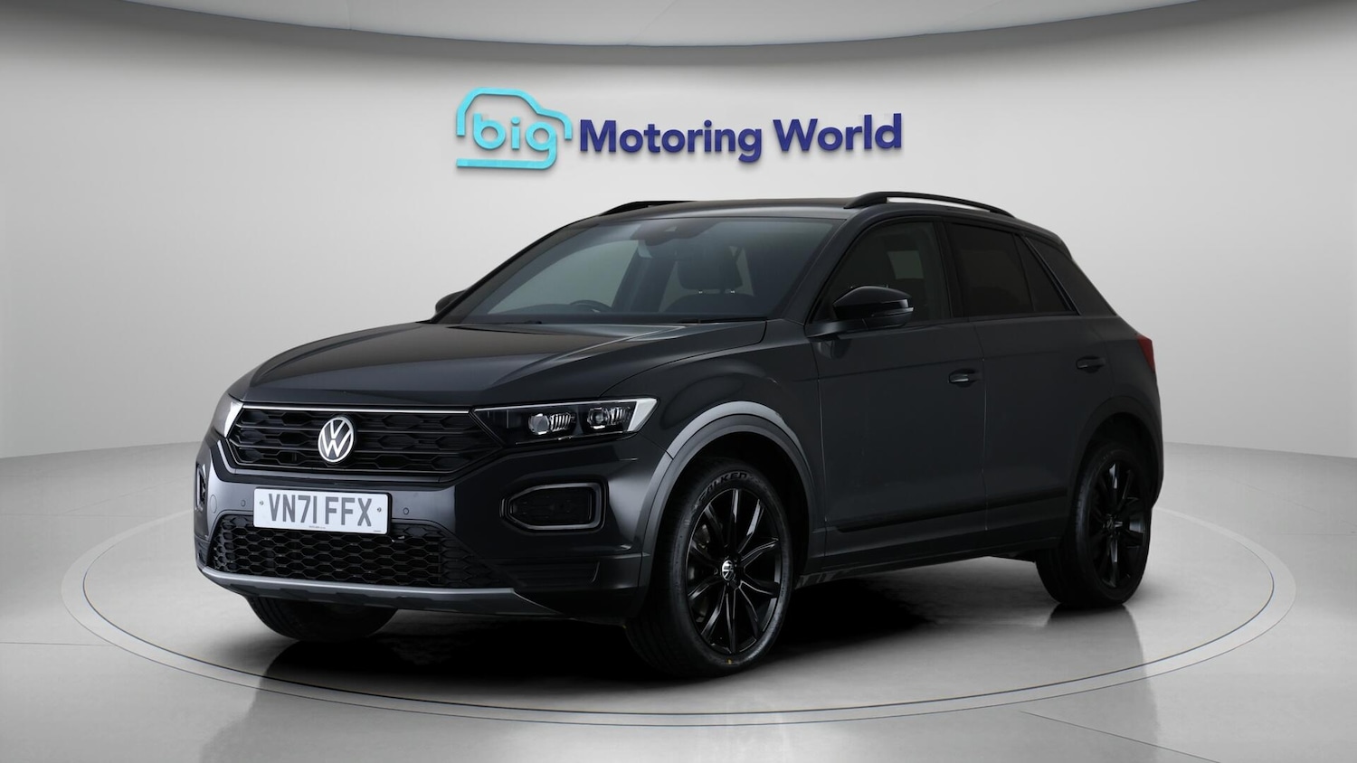 Used Volkswagen T-Roc for sale - 76727983: Photo 3
