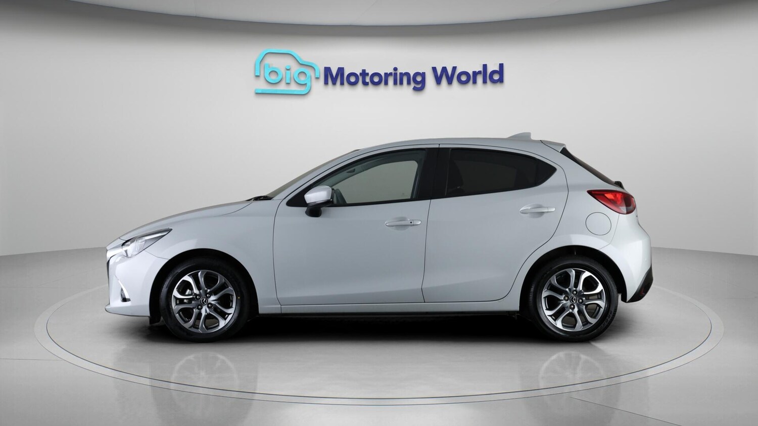 Used Mazda Mazda2 2019 for sale - 76380868: Photo 4