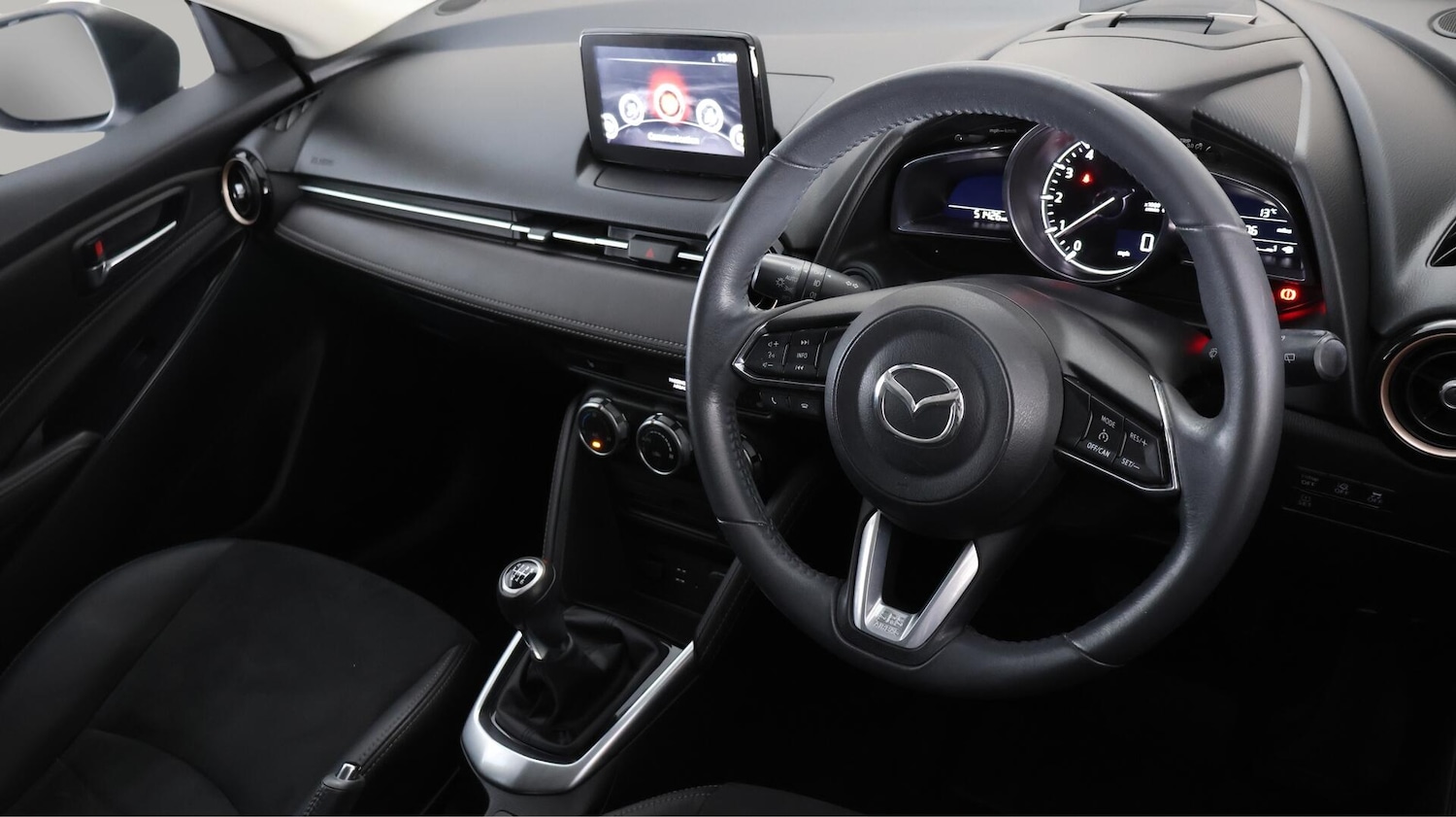 Used Mazda Mazda2 2019 for sale - 76380868: Photo 9