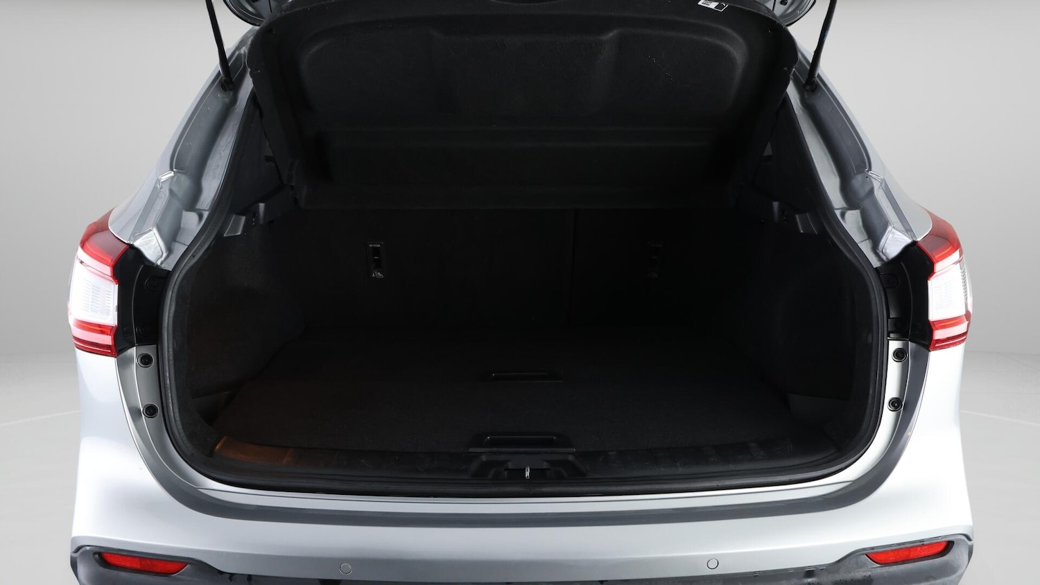 Used Nissan Qashqai 2018 for sale - 76432527: Photo 17