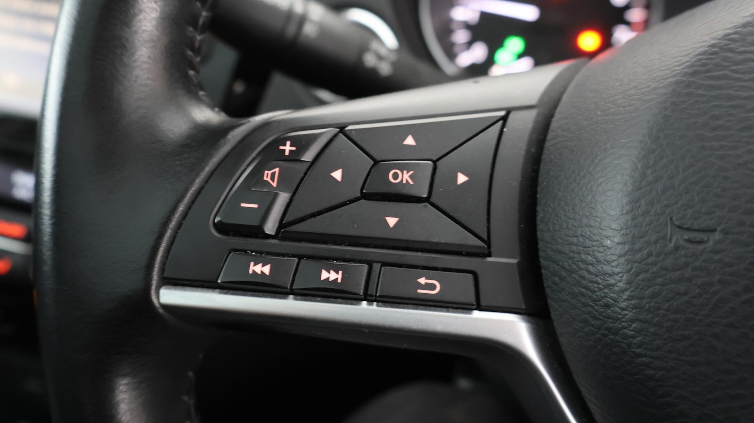 Used Nissan Qashqai 2018 for sale - 76432527: Photo 24