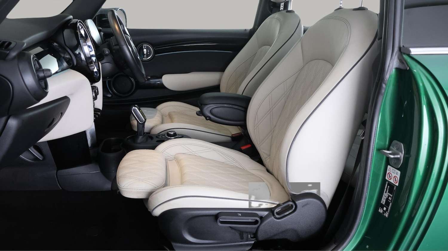 Used MINI Hatch 2021 for sale - 76499046: Photo 15