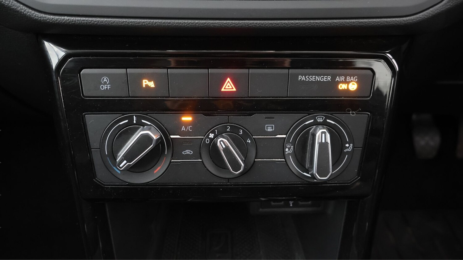 Used Volkswagen T-Cross 2022 for sale - 78106084: Photo 11