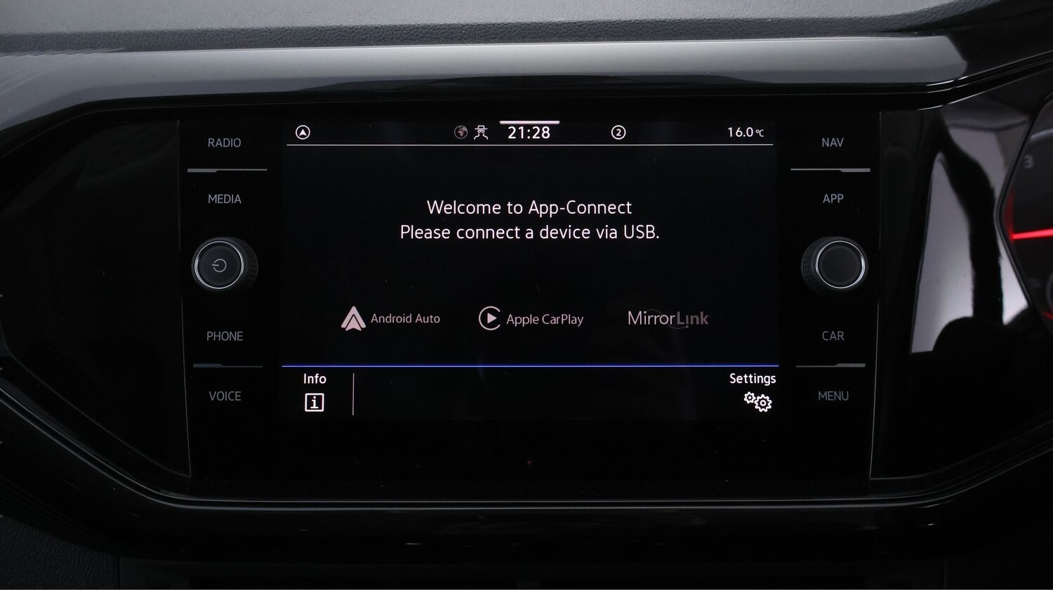 Used Volkswagen T-Cross 2022 for sale - 78106084: Photo 20