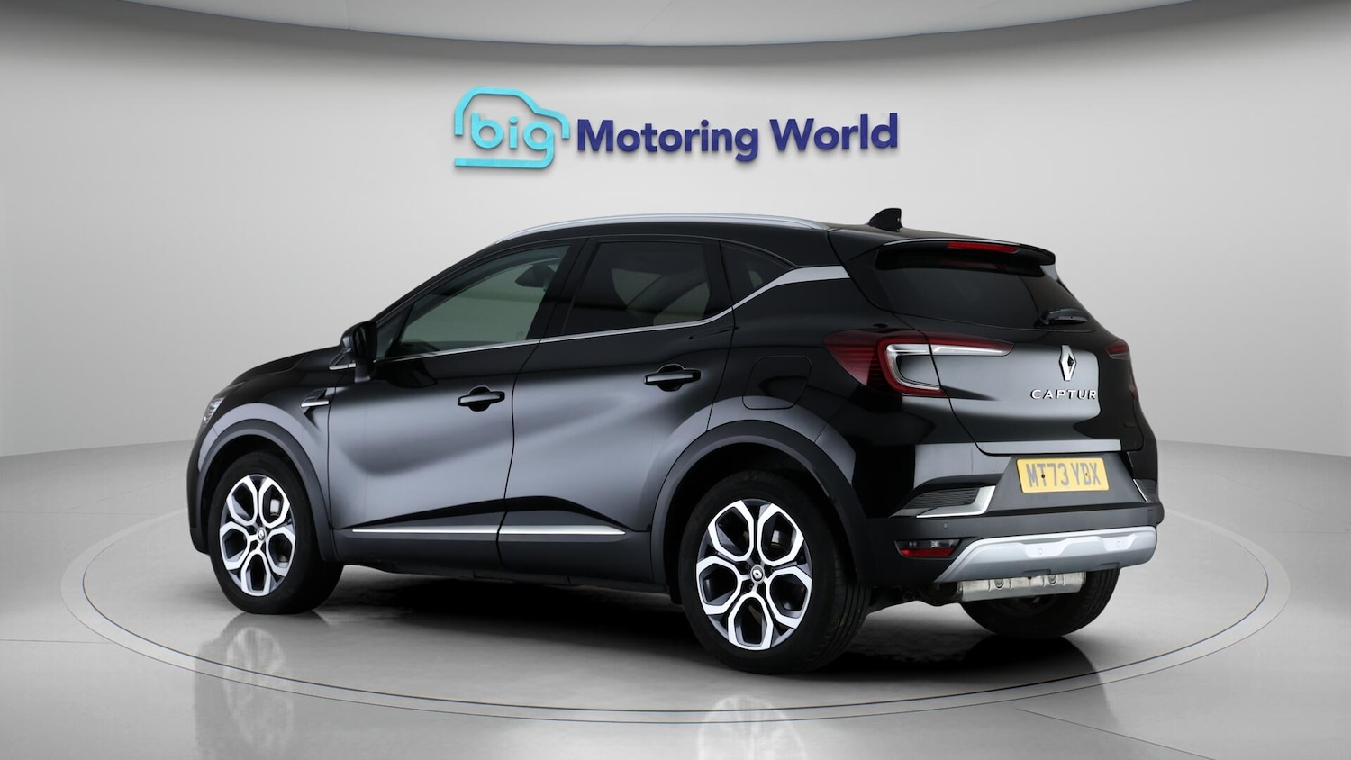 Used Renault Captur 2023 for sale - 76380800: Photo 5