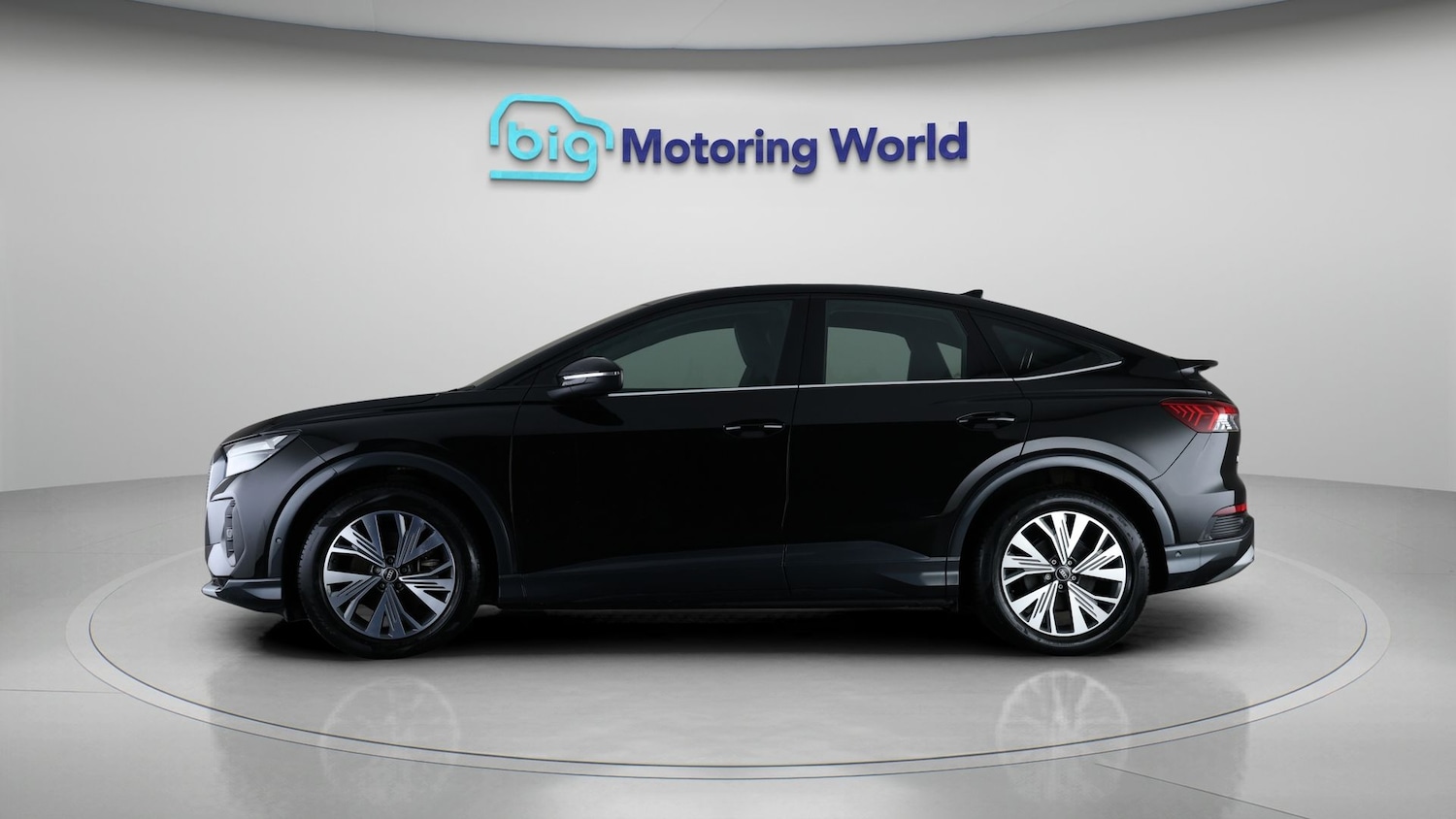 Used Audi Q4 e-tron 2023 for sale - 77704226: Photo 4