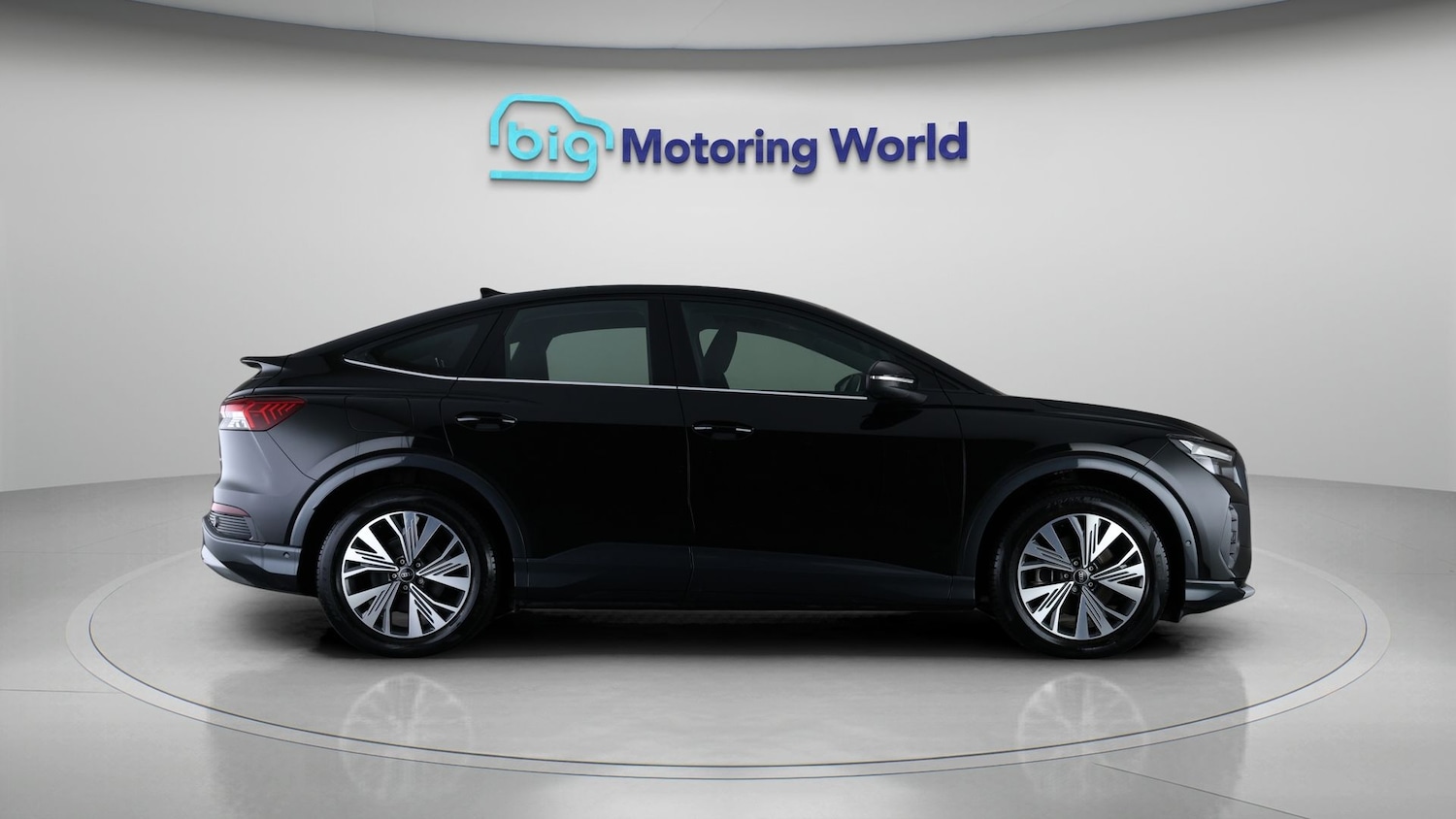 Used Audi Q4 e-tron 2023 for sale - 77704226: Photo 8