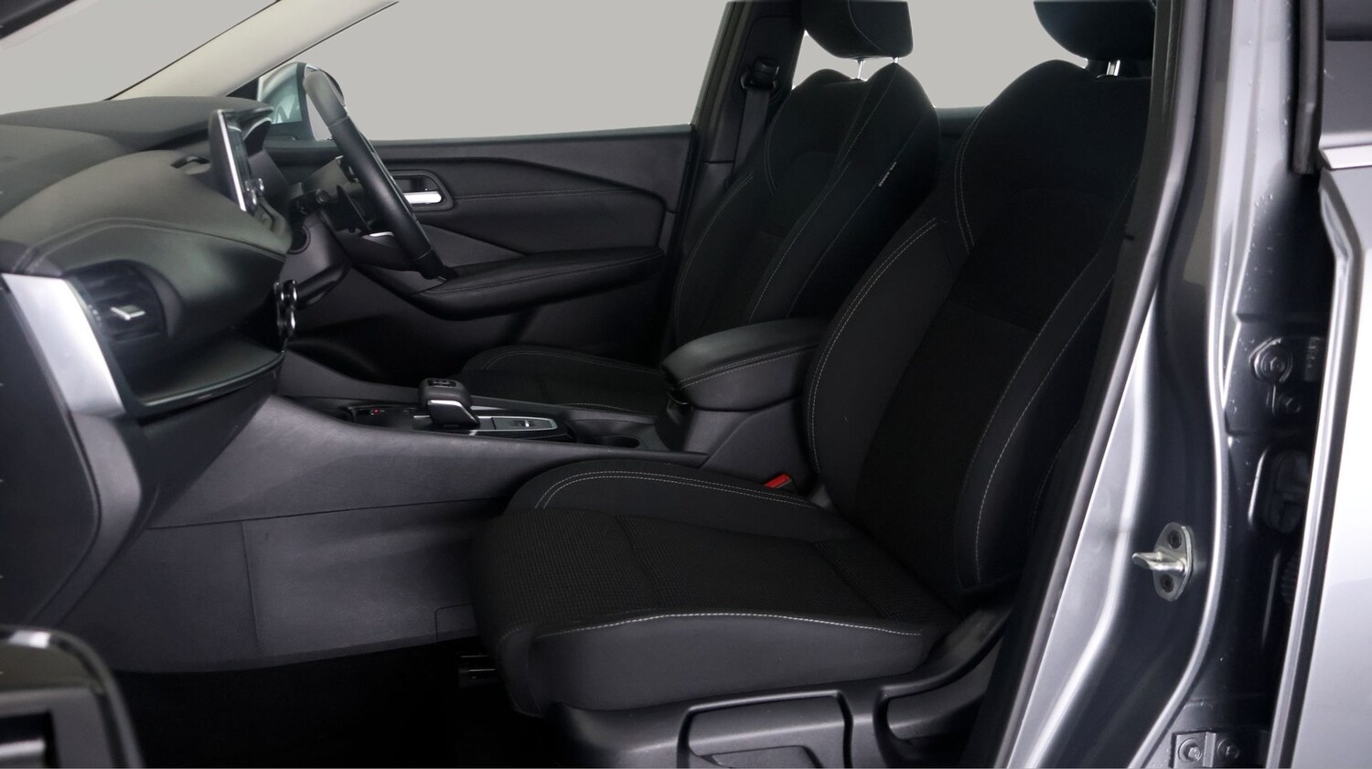 Used Nissan Qashqai for sale - 77181491: Photo 13