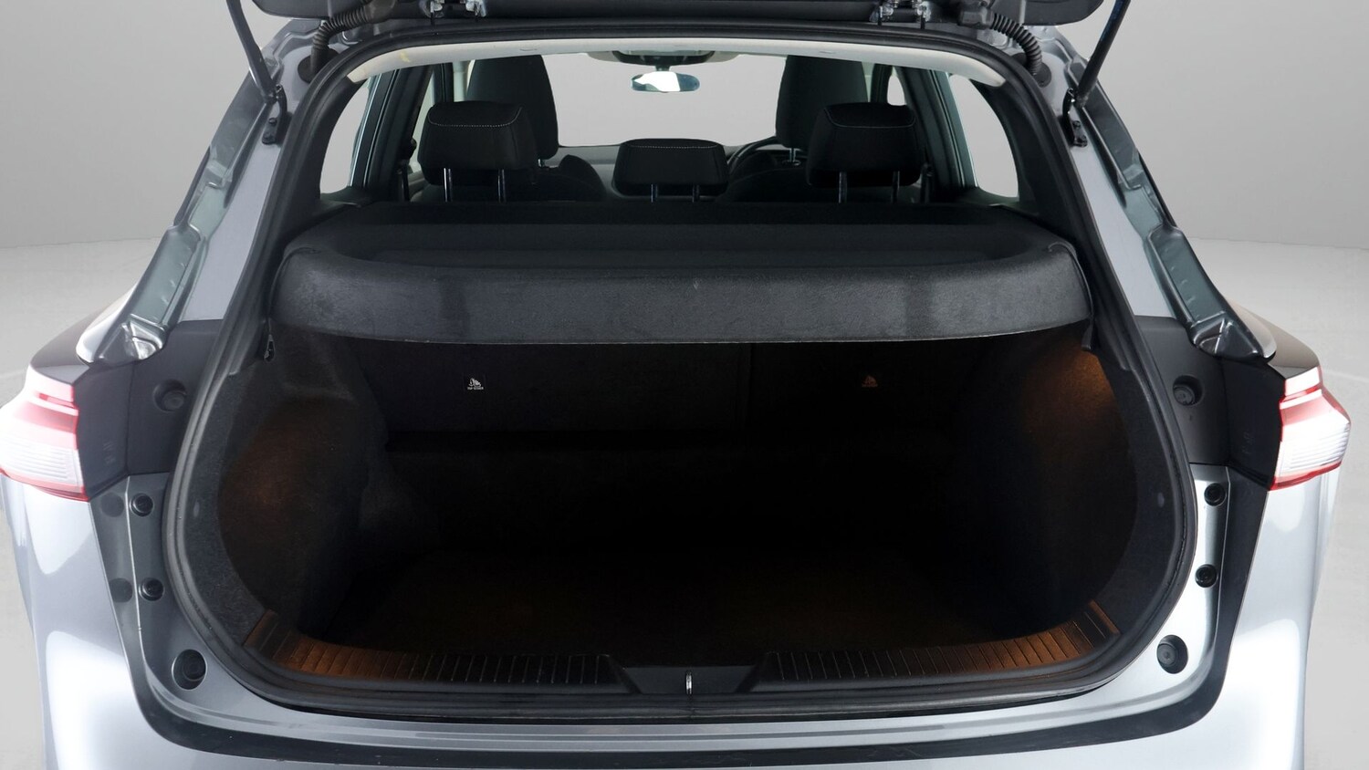 Used Nissan Qashqai for sale - 77181491: Photo 16