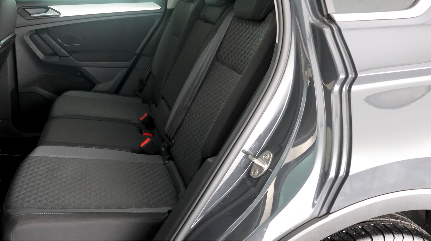 Used Volkswagen Tiguan 2019 for sale - 77854911: Photo 15