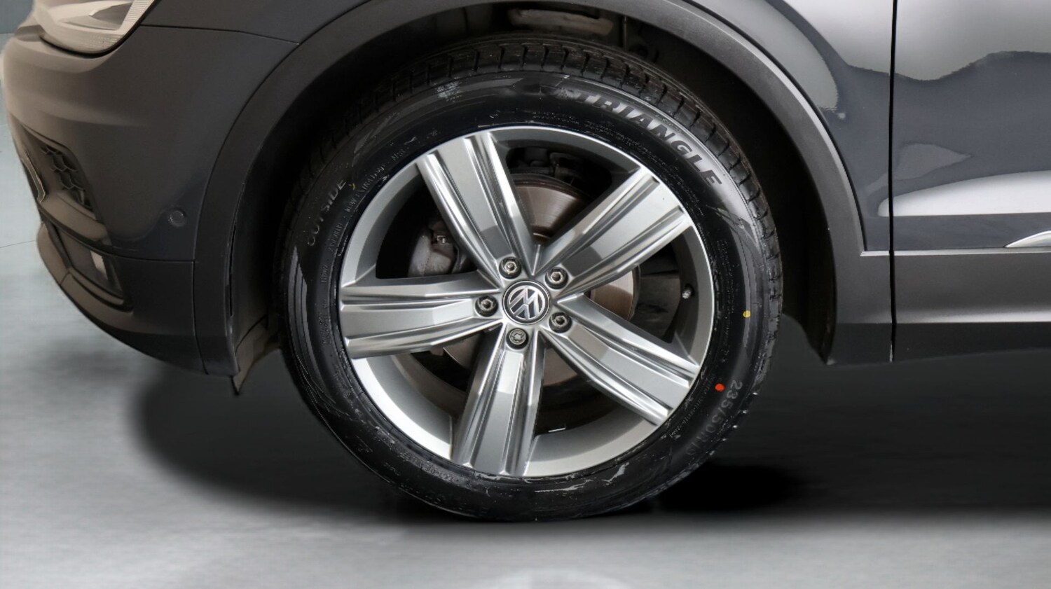 Used Volkswagen Tiguan 2019 for sale - 77854911: Photo 17