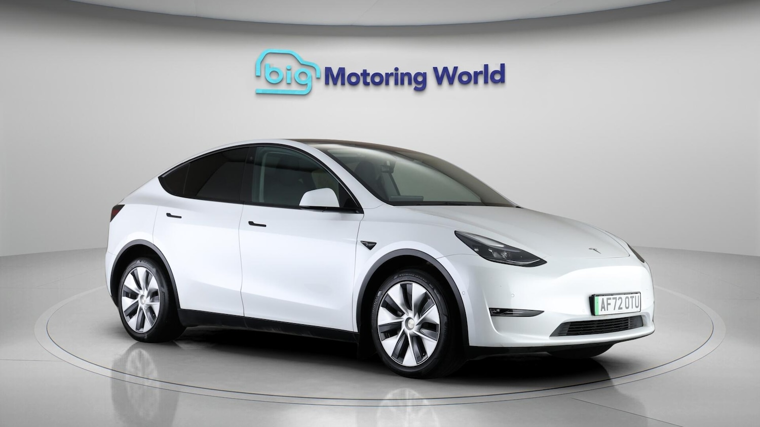Used Tesla Model Y 2022 for sale - 76573332: Photo 2