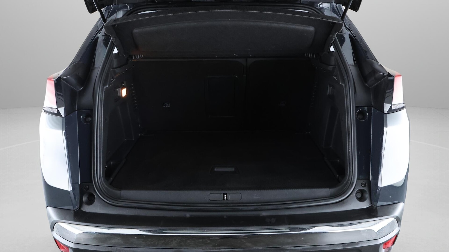 Used Peugeot 3008 2019 for sale - 76167070: Photo 18