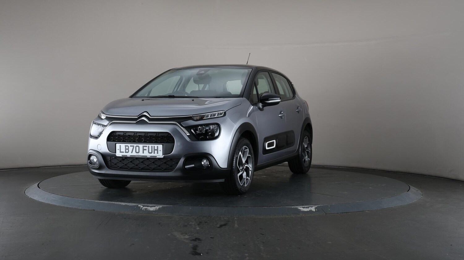 Vehicle 44