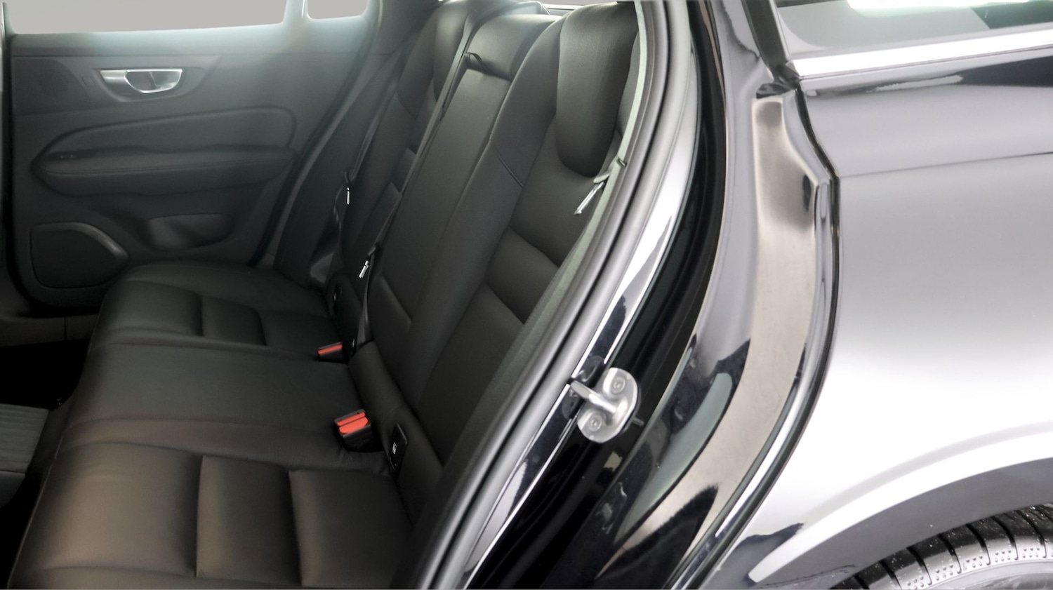 Used Volvo V60 2022 for sale - 77214313: Photo 16