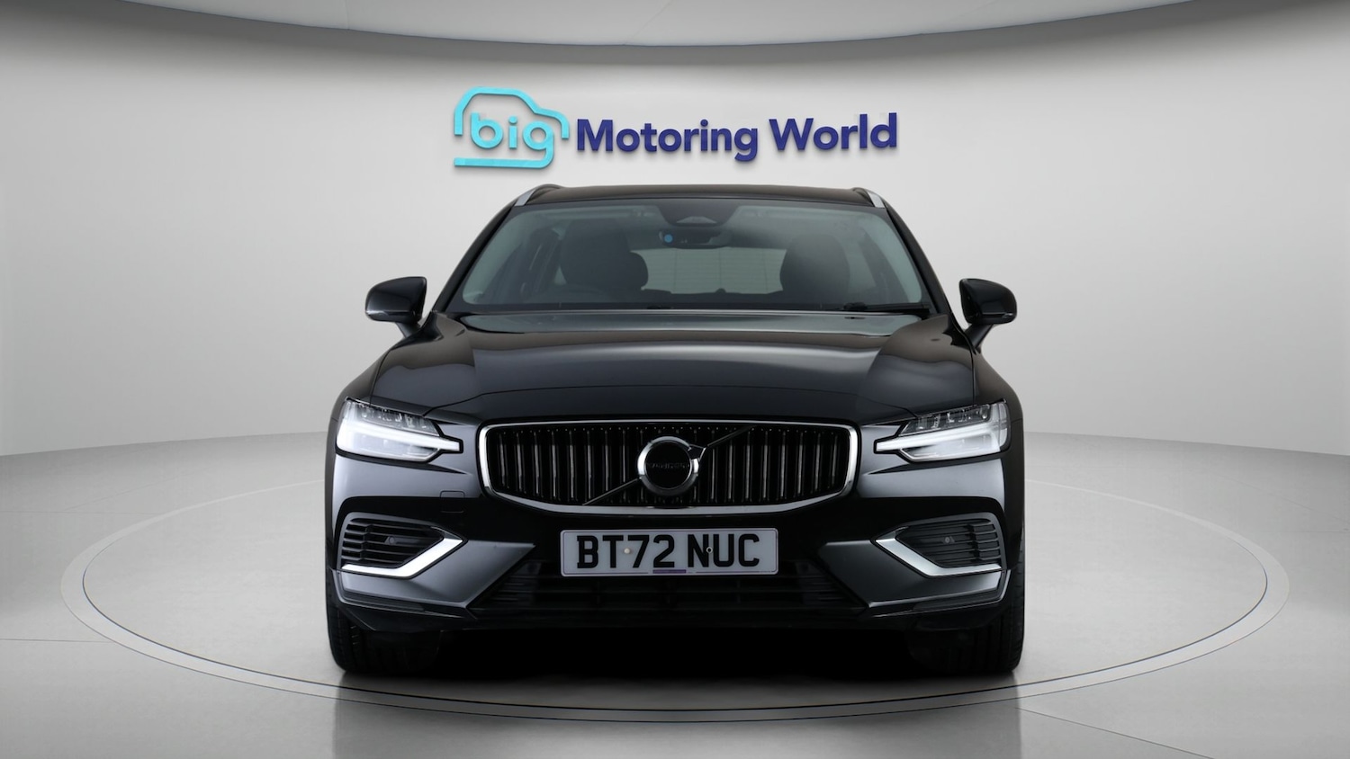 Used Volvo V60 2022 for sale - 77214313: Photo 2