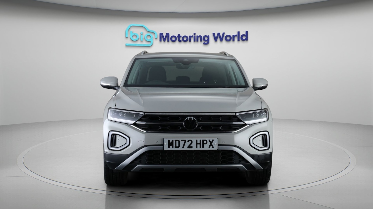 Used Volkswagen T-Roc 2022 for sale - 77502789: Photo 2