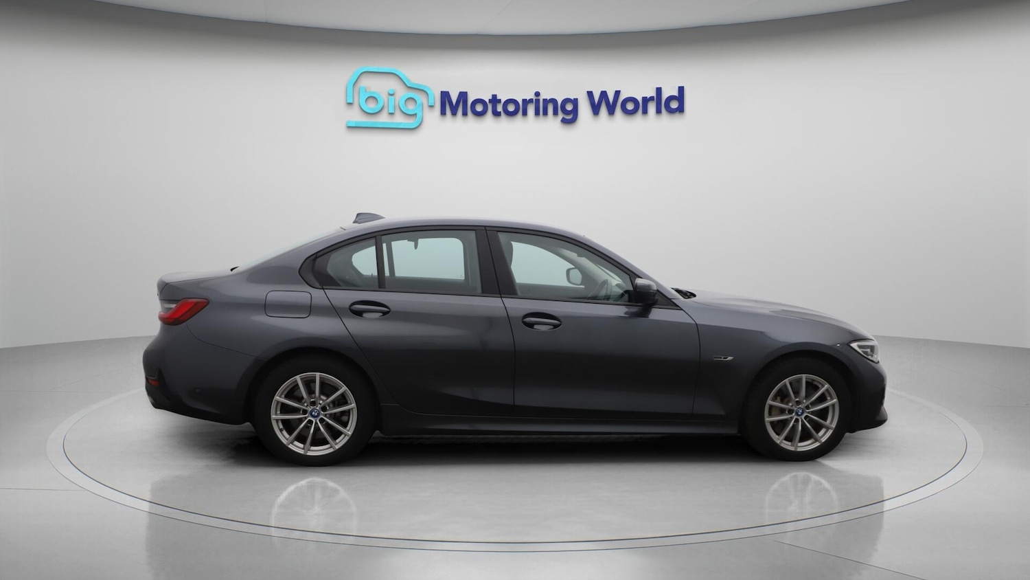 Used BMW 3 Series 2022 for sale - 76200006: Photo 9