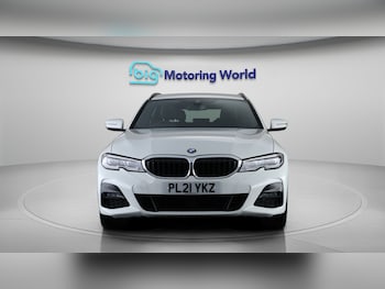 Used BMW 3 Series 2021 for sale - 77497901: Photo
