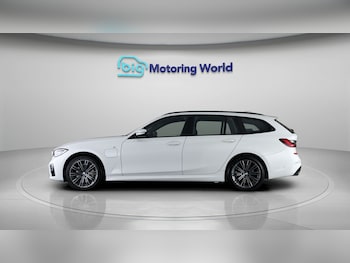 Used BMW 3 Series 2021 for sale - 77497901: Photo