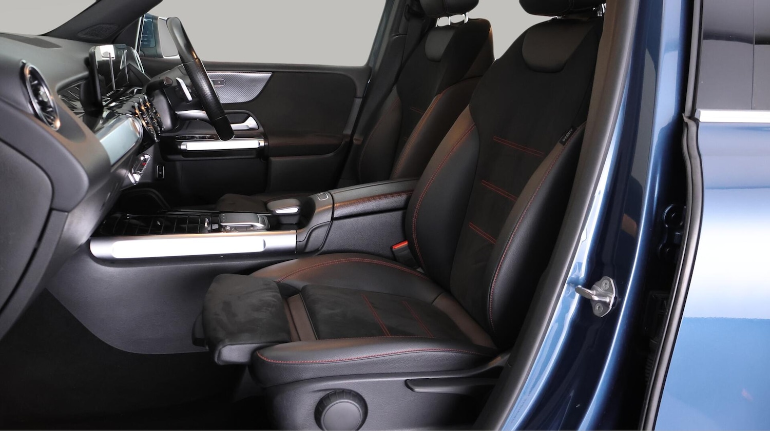 Used Mercedes-Benz GLB 2021 for sale - 76388987: Photo 14