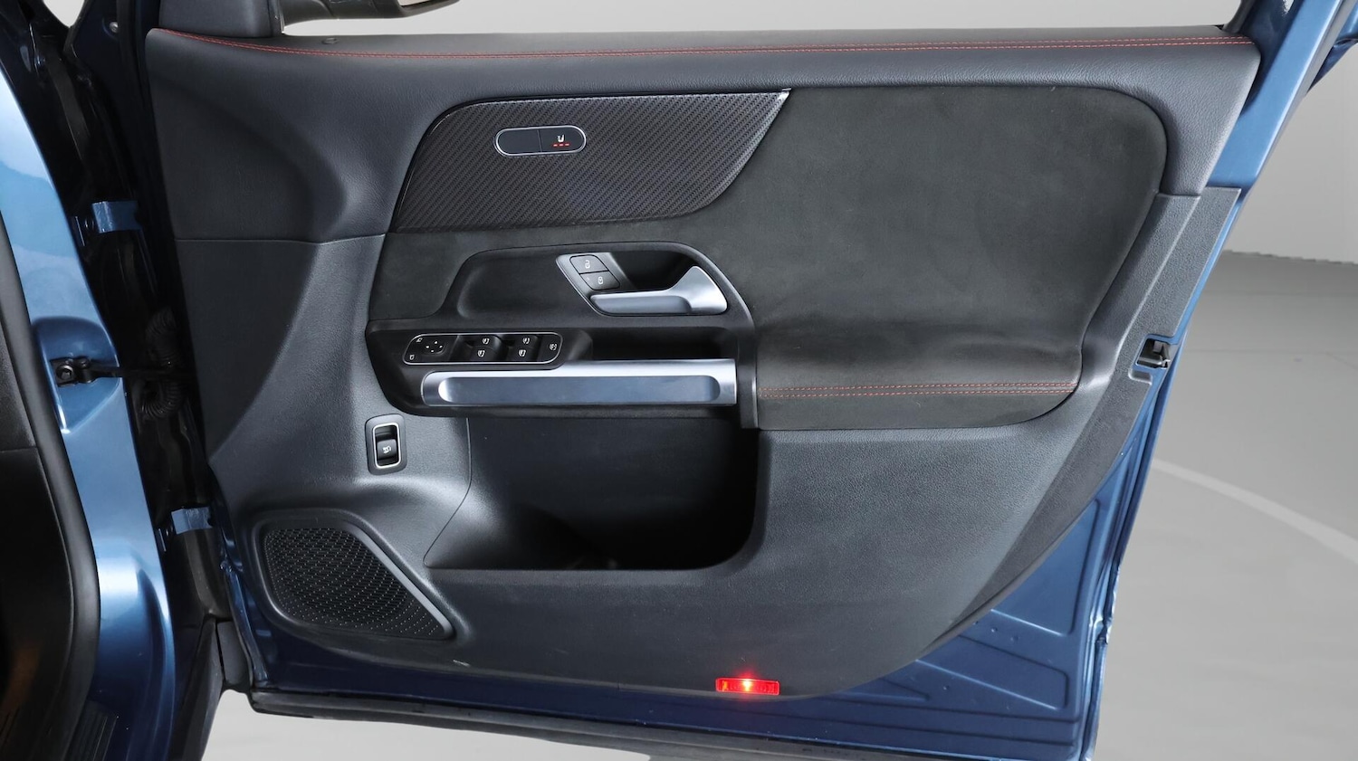 Used Mercedes-Benz GLB 2021 for sale - 76388987: Photo 15