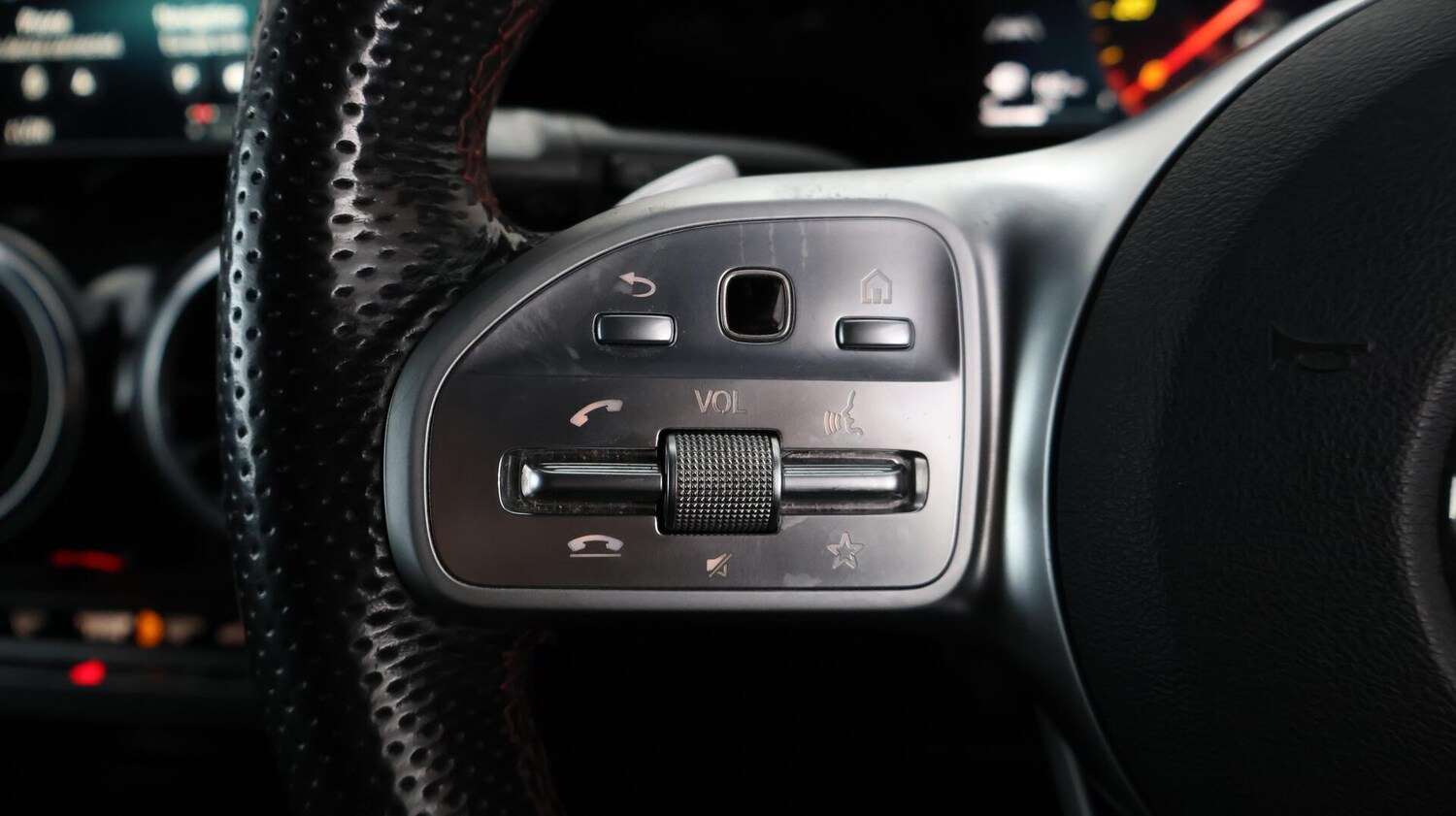 Used Mercedes-Benz GLB 2021 for sale - 76388987: Photo 23